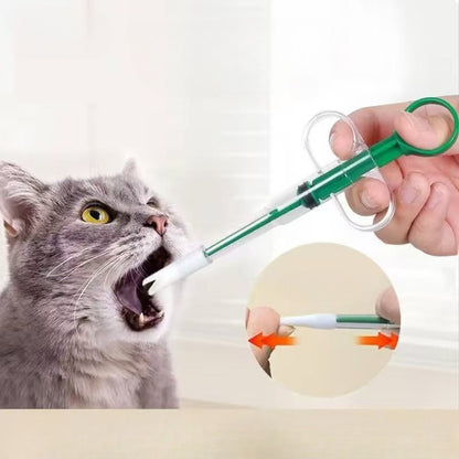 Pet water feeding drug injector